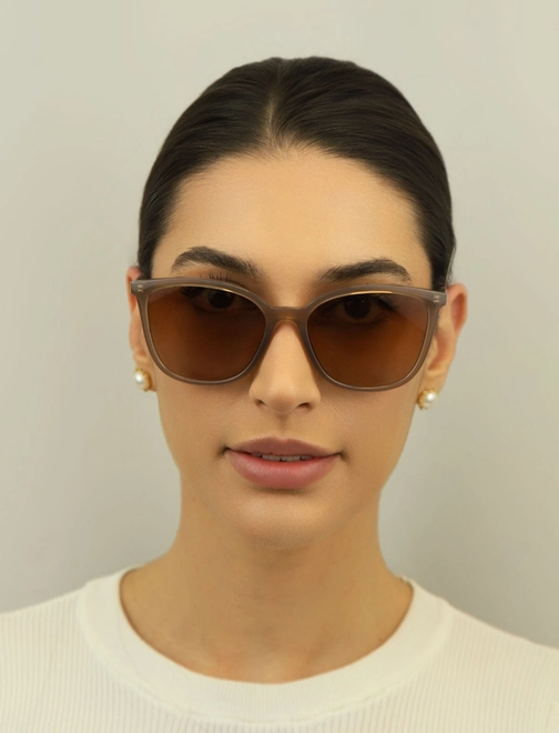 Óculos de Sol Ray-Ban 0RB4350L 65861356 Acetato Castanho com lentes na cor Castanho 3