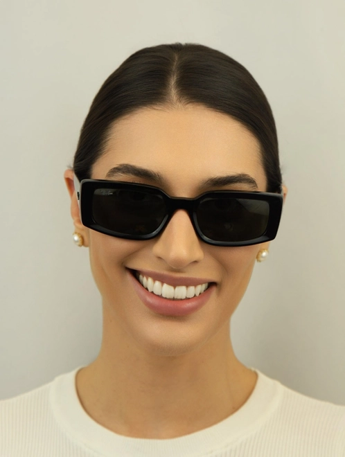 Óculos de Sol Ray-Ban Kiliane 0RB4395 66777154 Acetato Preto com lentes na cor Verde 3