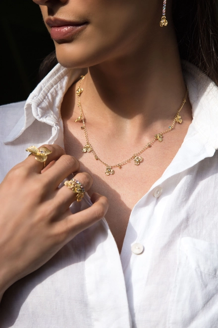 Gargantilha Printemps de elos com 7 flores filigrana ouro 18k mix de Gemas Naturais 5