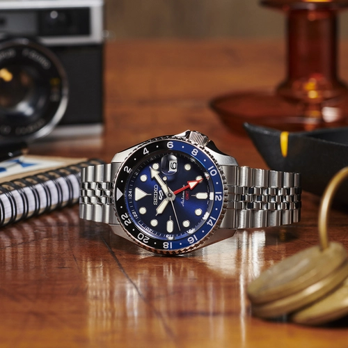 Relógio Seiko 5 Sports Automático GMT Masculino - SSK003B1 D1SX