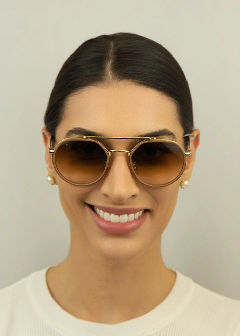 Óculos de Sol Ray-Ban 0RB3765 001/5153 Metal Dourado com lentes na cor Marrom Degradê 3