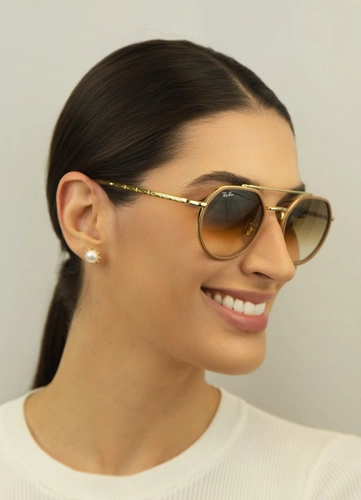 Óculos de Sol Ray-Ban 0RB3765 001/5153 Metal Dourado com lentes na cor Marrom Degradê