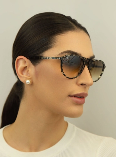 Óculos de Sol Ray-Ban 0RB2215 14315159 Acetato Marrom Mesclado com lentes na cor Marrom Degradê