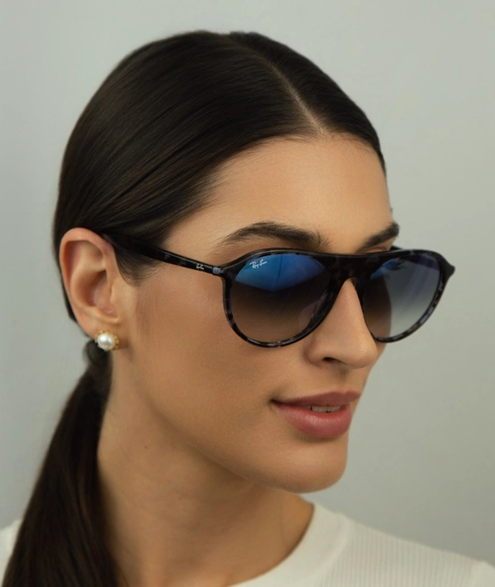 Óculos de Sol Ray-Ban 0RB2215 14303F59 Acetato Azul Mesclado com lentes na cor Azul Degradê 5
