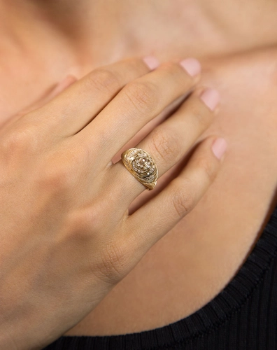 Anel Nido Diamonds ninho oval de fios em ouro 18k com 34,3pts de Diamantes