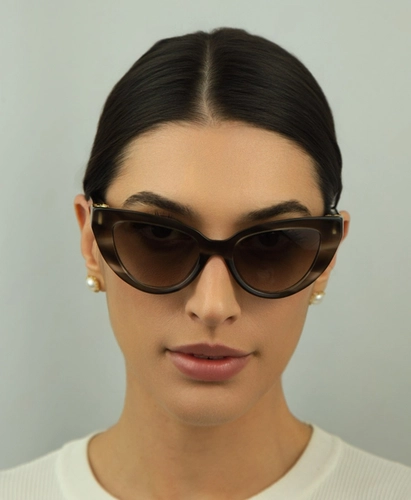 Óculos de Sol Dolce & Gabbana 0DG4497 34493B52 Acetato Cinza Listrado com lentes na cor Cinza Degradê