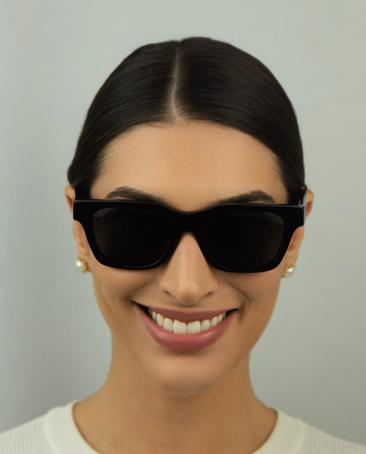 Óculos de Sol Versace 0VE4486 GB1/8752 Acetato Preto com lentes na cor Cinza 3