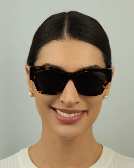 Óculos de Sol Versace 0VE4492U 55148753 Acetato Marrom Mesclado com lentes na cor Cinza 3