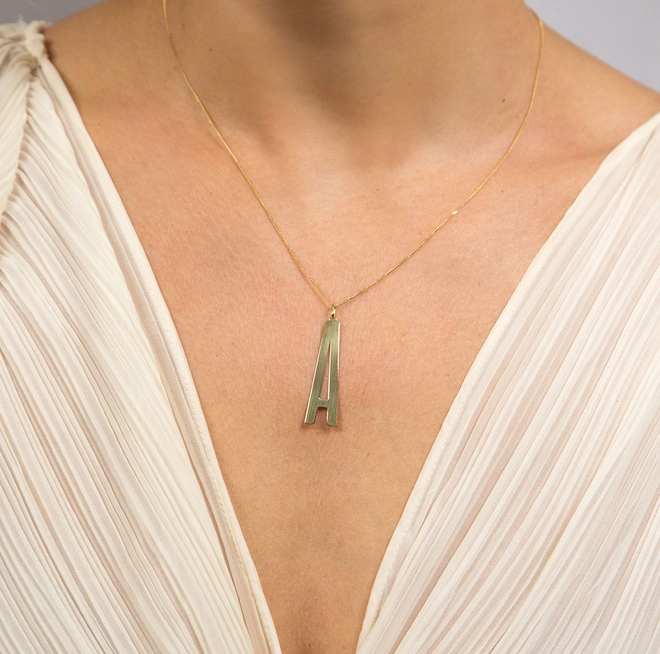 Pingente Wow Mom ouro 18k letra "A" polida 3