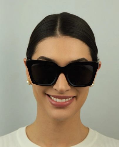 Óculos de Sol Dolce & Gabbana 0DG4498 501/8755 Acetato Preto com lentes na cor Cinza Escuro