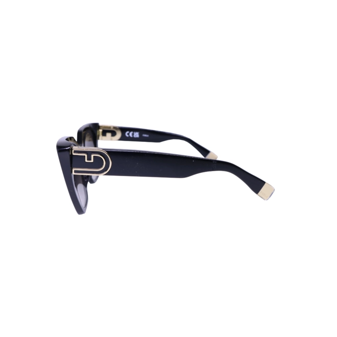 Óculos de Sol Furla SFU879 540700 Acetato Preto com lentes na cor Fumê Degradê 4