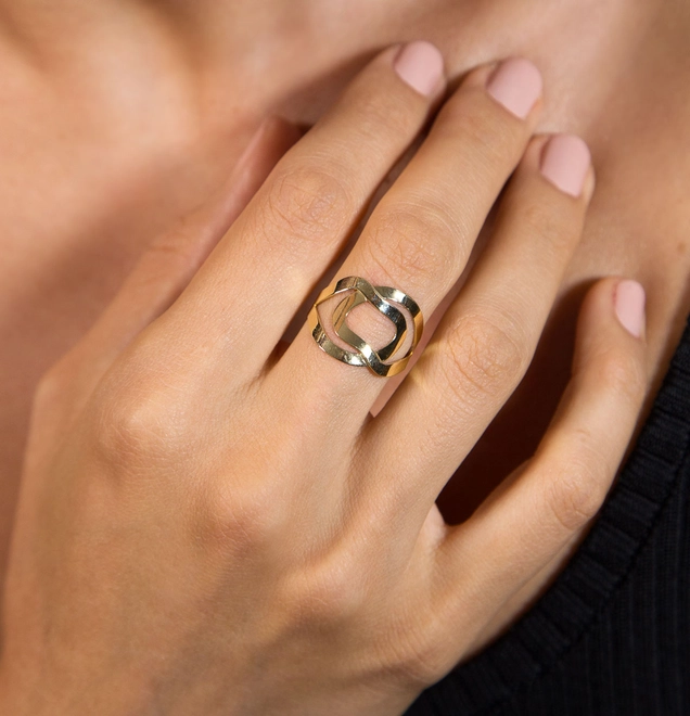 Anel Slim geométrico ouro 18k aros entrelaçados corte a laser 2