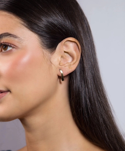 Brinco Slim pingente módulo ondulado ouro 18k corte a laser polido