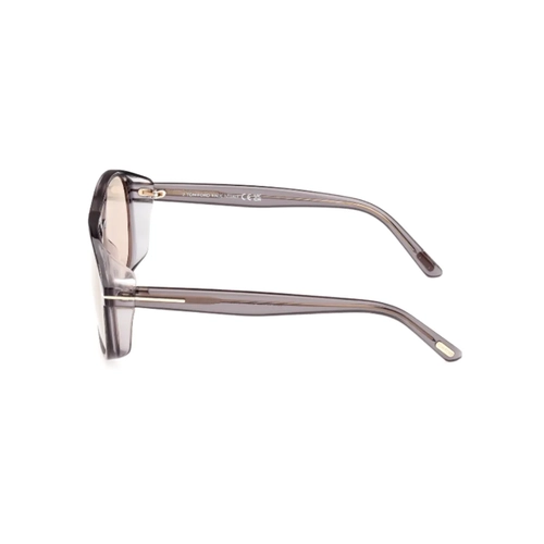 Óculos de Sol Tom Ford FT1022_5820E Acetato Cinza com lentes na cor Marrom Fotocromático