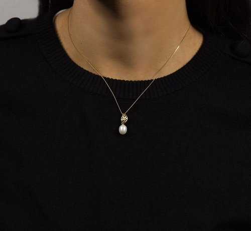 Pingente folha vazada ouro 18k gota Pérola de Arroz