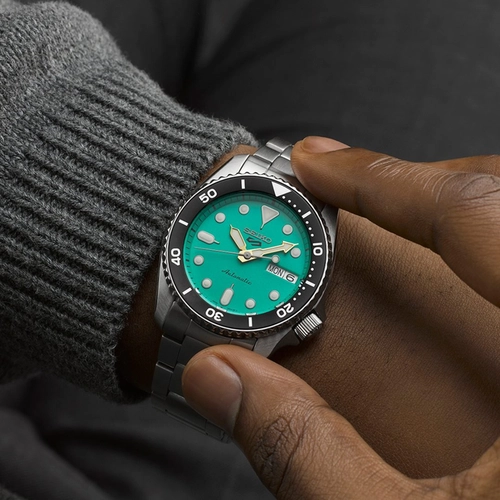 Relógio Seiko 5 Sports SKX Reduced Automático - SRPK33B1 F1SX Verde