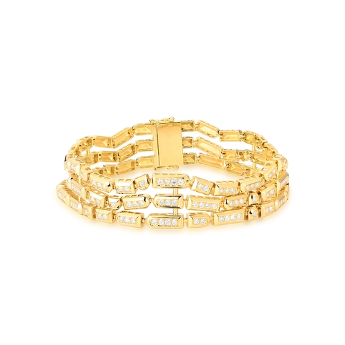 Pulseira Colosseo maleável ouro 18k módulos simétricos com 165pts de Diamantes