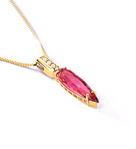 Gargantilha Colosseo pingente módulos ouro 18k com Diamantes e gota de Turmalina  Rosa 2