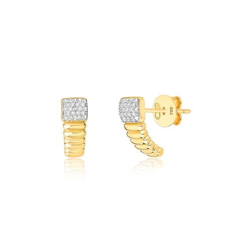 Brinco Plissé Pavê meia argola plissada ouro 18k com pavê de Diamantes rodinados