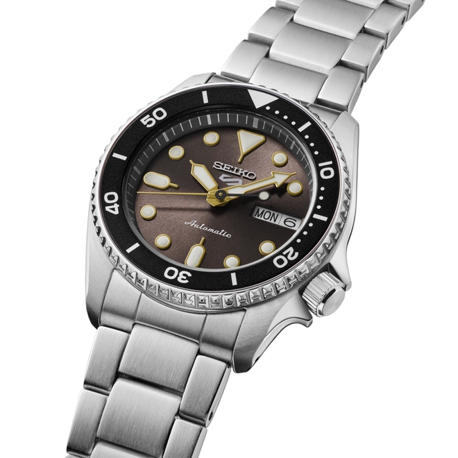 Relógio Seiko 5 Sports SKX Series Reduced - SRPL79B1 G1SX Preto 2