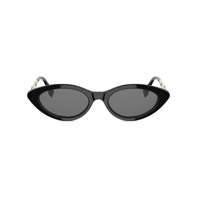 Óculos de Sol Fendi FE40202I_5101A Acetato Preto com lentes na cor Fumê 2