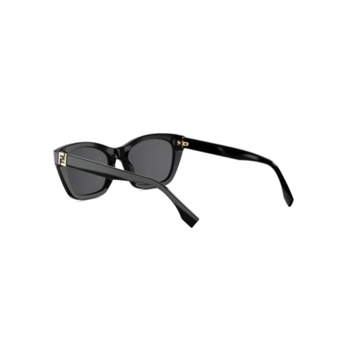Óculos de Sol Fendi FE40205I_5401A Acetato Preto com lentes na cor Fumê