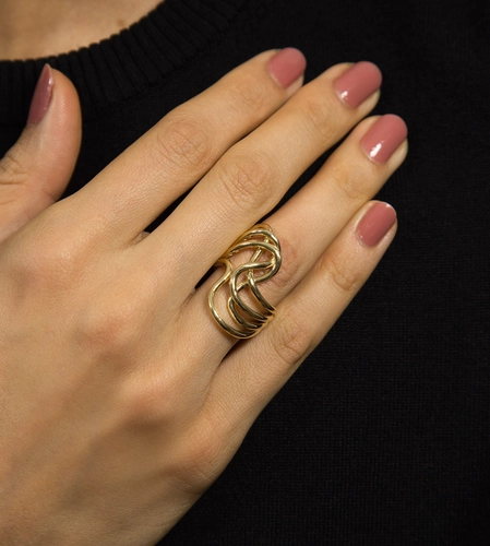 Anel Waves quatro aros tubulares ouro 18k curvas em ondas polidas