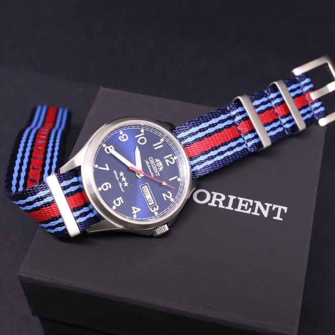 Relógio Orient 3 Stars Sport Land Martini Racing - YN6SN009 D2DV Azul 2