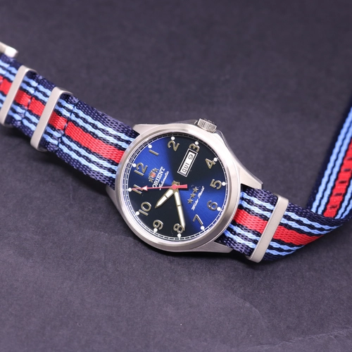 Relógio Orient 3 Stars Sport Land Martini Racing - YN6SN009 D2DV Azul