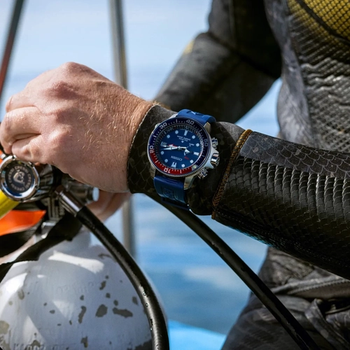 Relógio Citizen Promaster Aqualand Diver’s - BN2038 01LN Azul