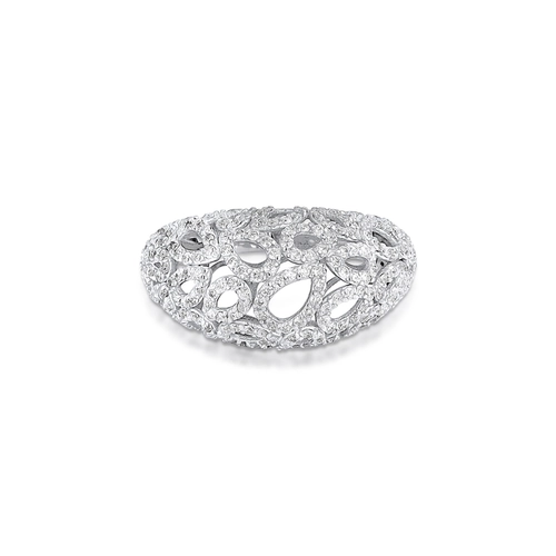 Anel Lacrima abaulado em ouro branco 18k lágrimas vazadas com 74pts de Diamantes