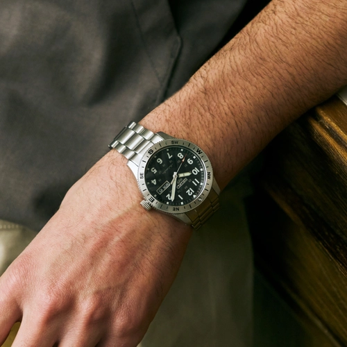 Relógio Seiko 5 Sports Field Automático - HDB006B1 P2SX Preto
