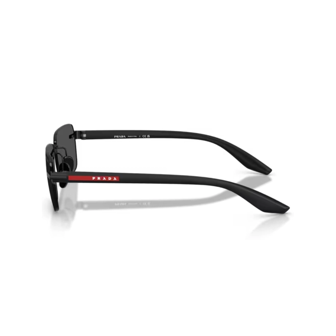 Óculos de Sol Prada Linea Rossa 0PS C52S 1BO08Z57 Metal Preto Fosco com lentes na cor Cinza Escuro 3