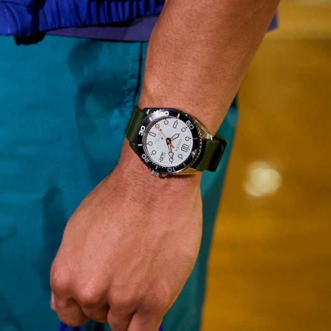 Relógio Citizen Promaster Dive Eco-Drive - BN0265 00AN Branco 2